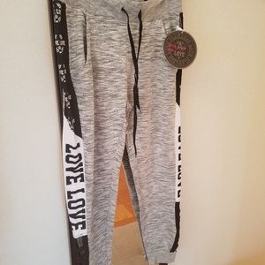 LOVE PANTS (THRILL 94)